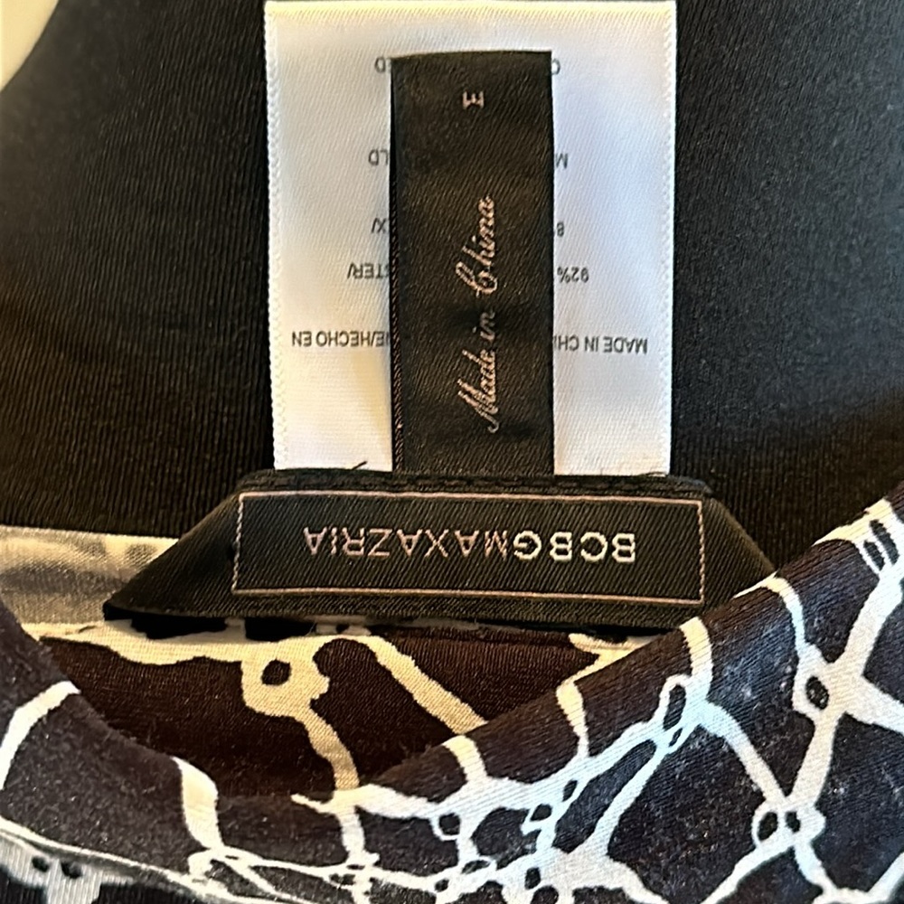 Black & White Printed Long-Sleeve Button-Up Shirt - Picture 11 of 13